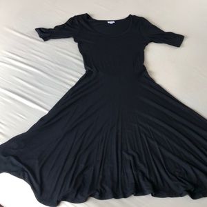 Solid black Lularoe Nicole size M